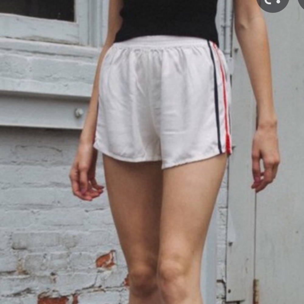 Brandy Melville Matilda Shorts White Navy Red Stripe